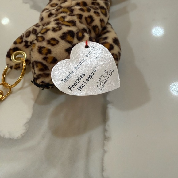 Upcycled 90s Ty Teenie Beanie McDonald’s Freckles the Leopard Key Chain - Picture 3 of 6